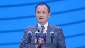 梅宏.jpg